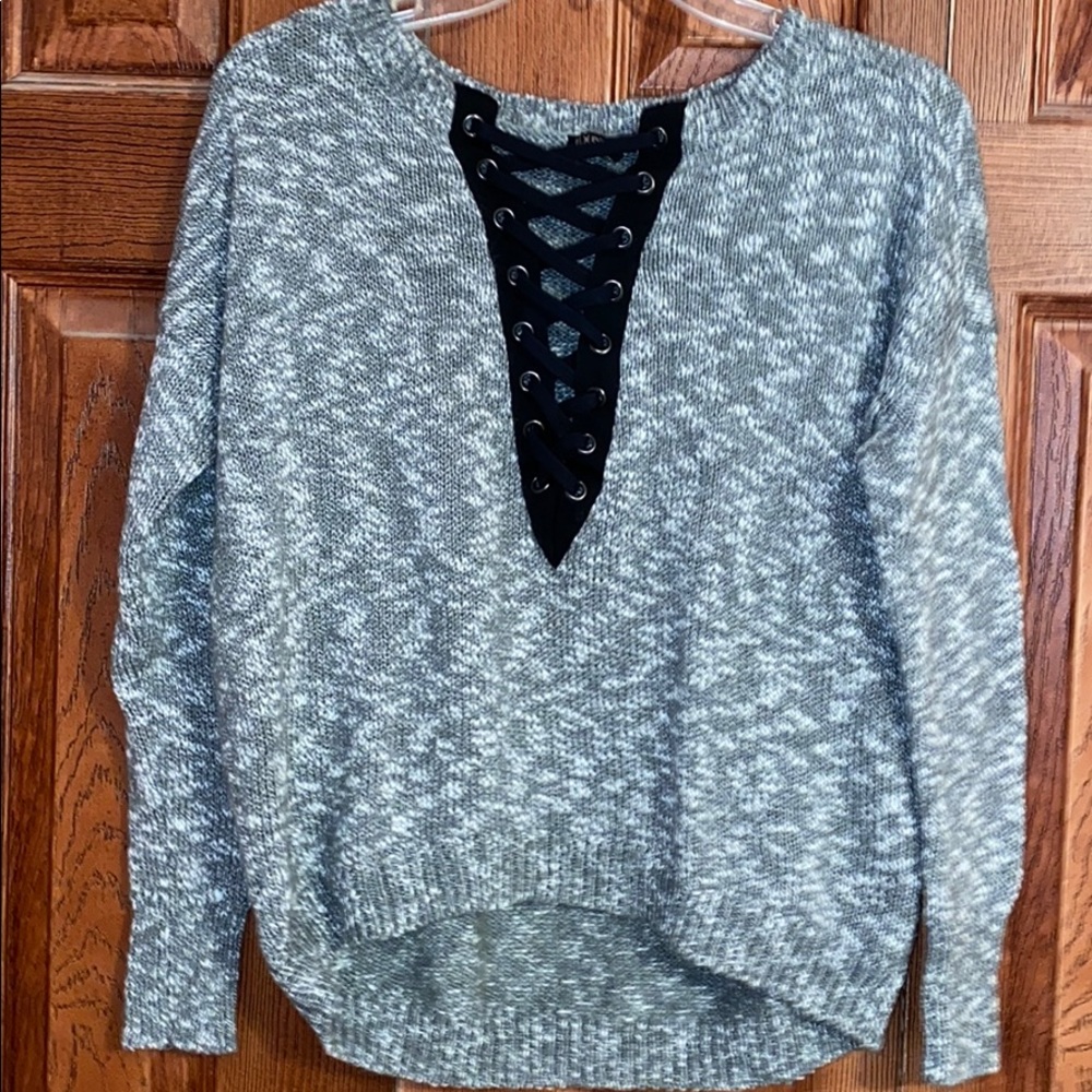 Cropped sweater